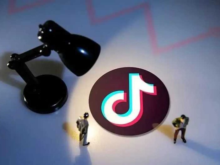 抖音怀旧QQ聊天复古风直播间,撸音浪第二弹,日入500+